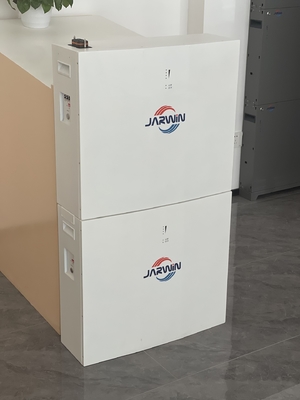 Jarwin Uso domestico 5,12kwh Sistema di accumulo di energia Soluzione batteria 81kg tutto in uno con inverter
